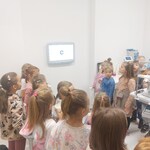 Dzieci w gabinecie optometrycznym.jpg