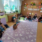 Posiłek po współnej zabawie.jpg