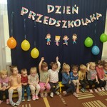 Smerfiki zgłaszają się do konkursu.jpg