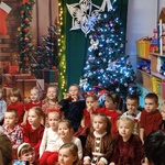 Kolędowanie Gumisiów.jpg