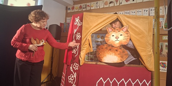 Kolorowe wiersze- Teqtr CONIECO.jpg