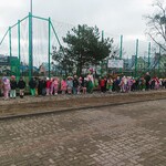 wiosenna parada społeczności przedszkolnej.jpg