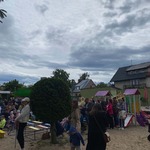 rodzice podczas występów dzieci.jpg