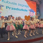 dzieci podczas tańca.JPG